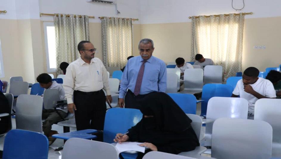    رئيس جامعة أبين يدشّن امتحانات القبول للعام الجامعي 2025 / 2026م في كلية الحاسوب وتقنية المعلومات