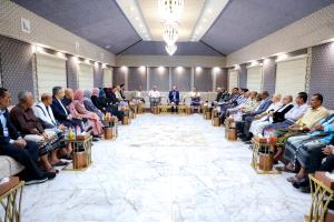 خلال لقائه رؤساء جامعات وأكاديميين وتربويين.. رئيس الوزراء يؤكد أن إصلاح التعليم ركيزة أساسية للتعافي الوطني